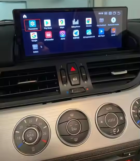 Ecran tactile 26 cm Android Auto et Apple Carplay Bluetooth BMW Z4 E89 de 2009 à 2015
