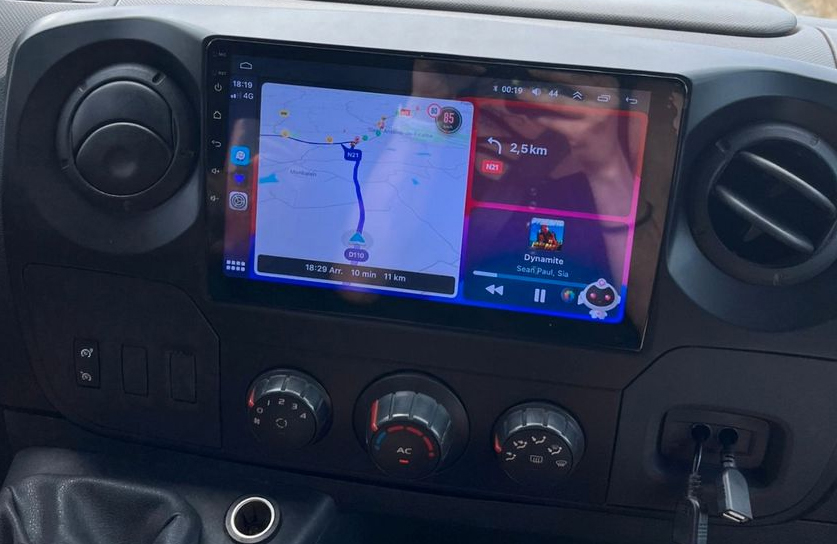 Autoradio CarPlay Android Auto Nissan NV400 2010-2021 - Écran QLED GPS