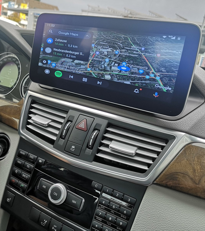 Ecran tactile Android Auto et Apple Carplay Bluetooth Mercedes Classe E W212 (5 portes) de 2009 à 2012