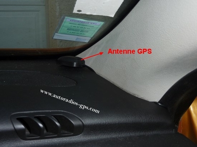 Montage Peugeot 307 avant 2005 - Autoradios-GPS Revendeur Officiel