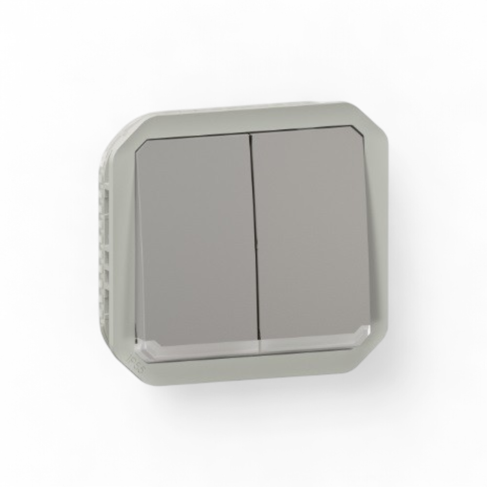 legrand-commande-double-etanche-pour-realiser-3-fonctions-lumineuses-plexo-avec-enjoliveur-finition-gris-069526l