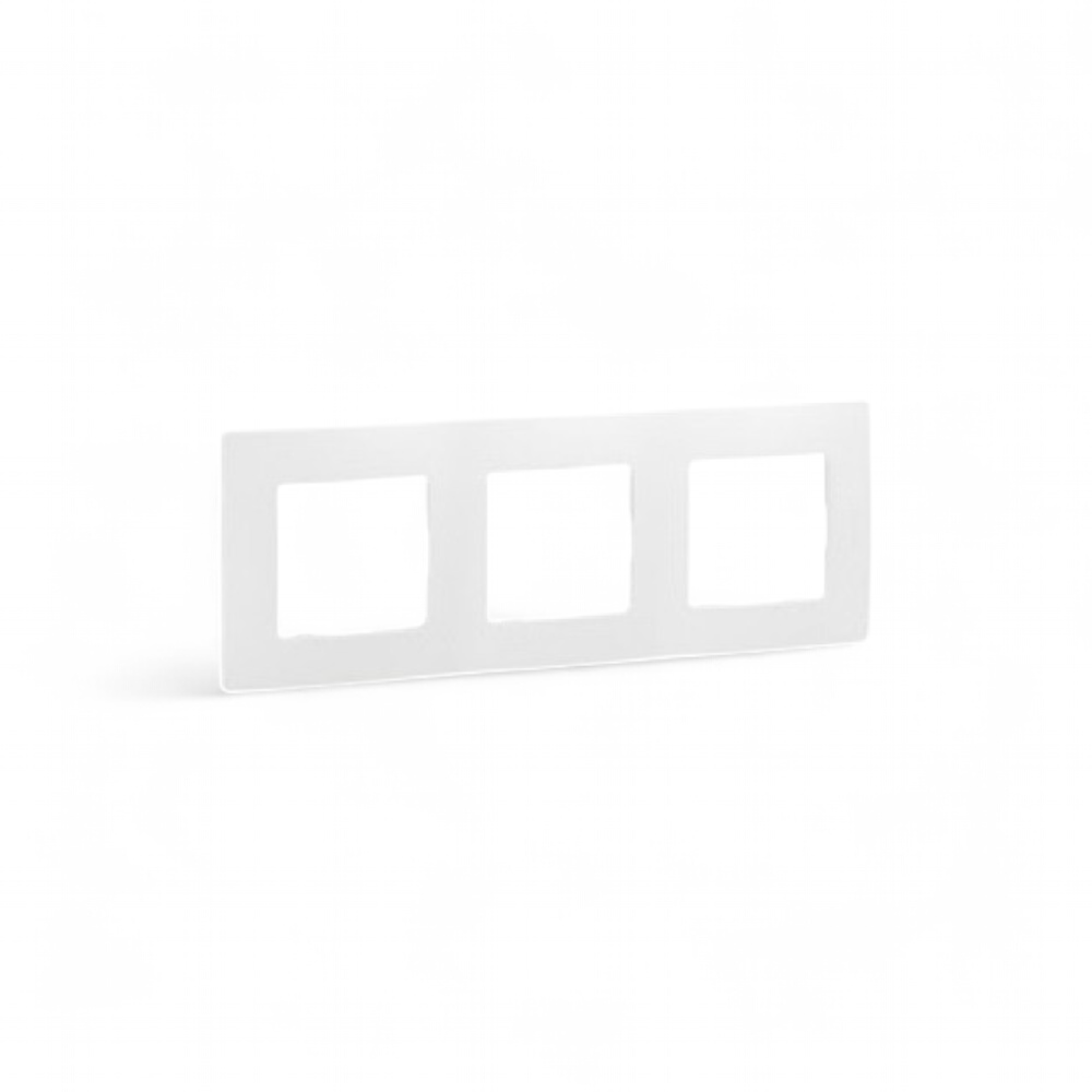 legrand-niloe-plaque-triple-blanc-665003
