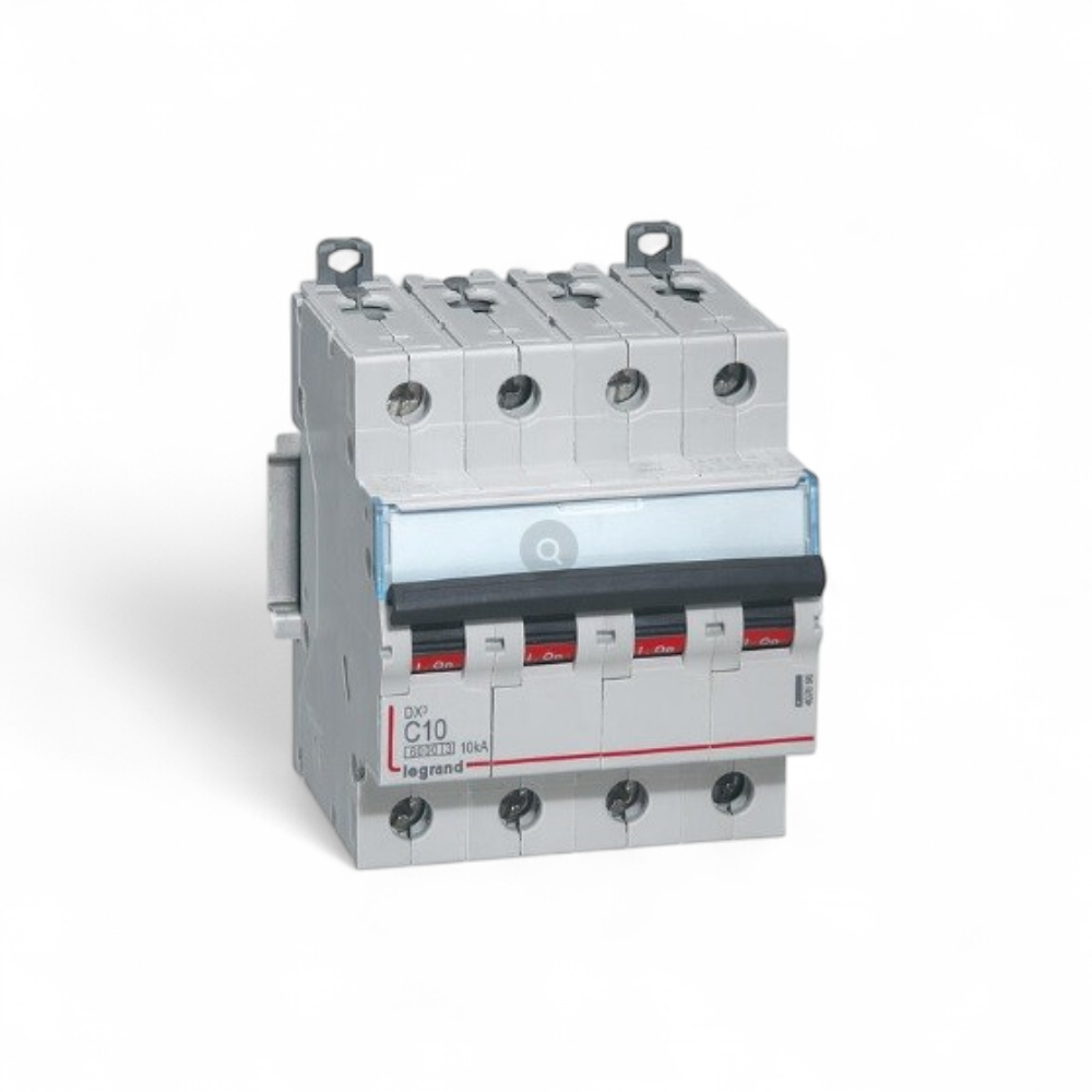 legrand-disjoncteur-dx3-6000-a-vis-4p-400-v-10a-10ka-courbe-c-ref-407896