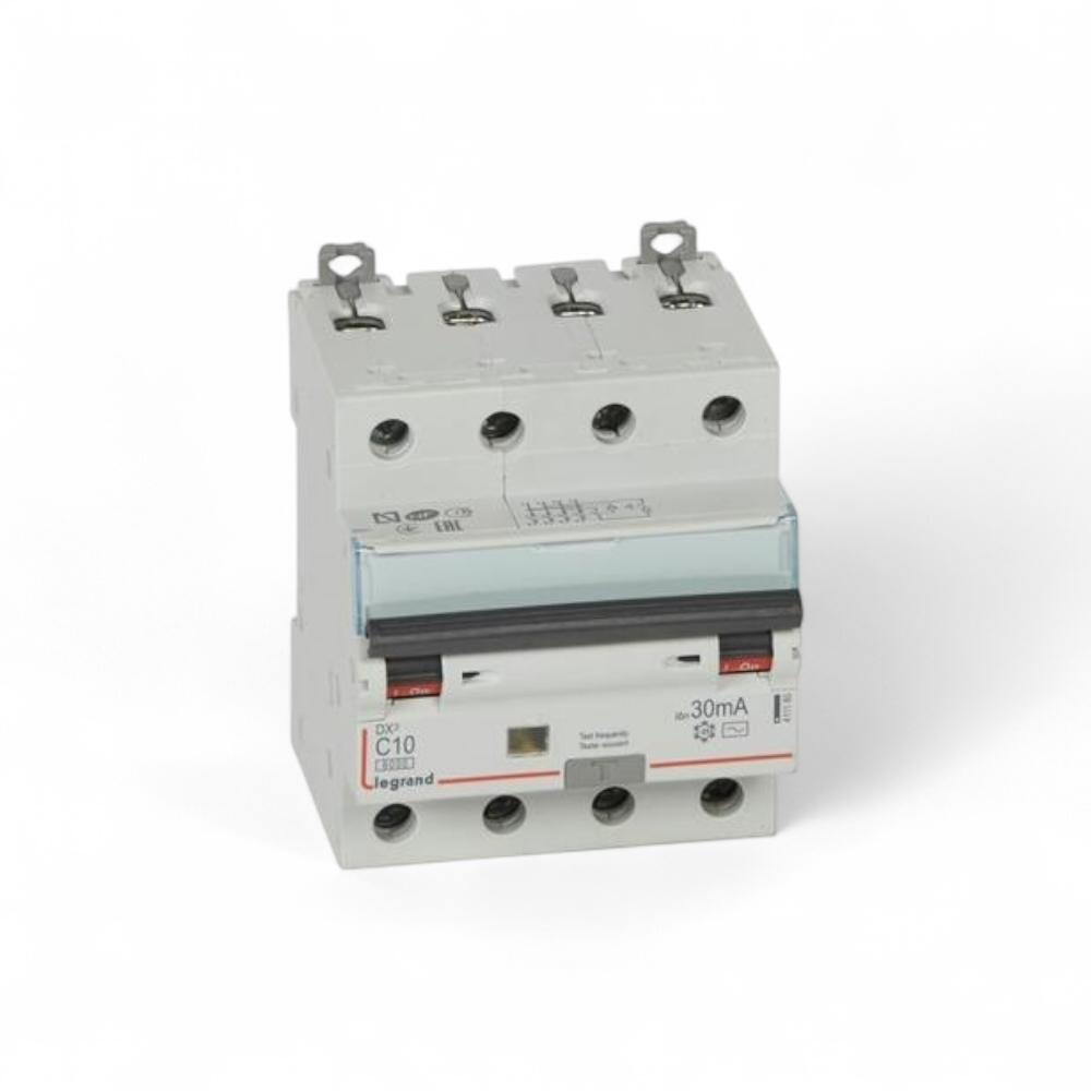 legrand-disjoncteur-differentiel-monobloc-dx36000-10ka-arrivee-haute-et-depart-bas-a-vis-4p-400v-10a-typeac-30ma-411185