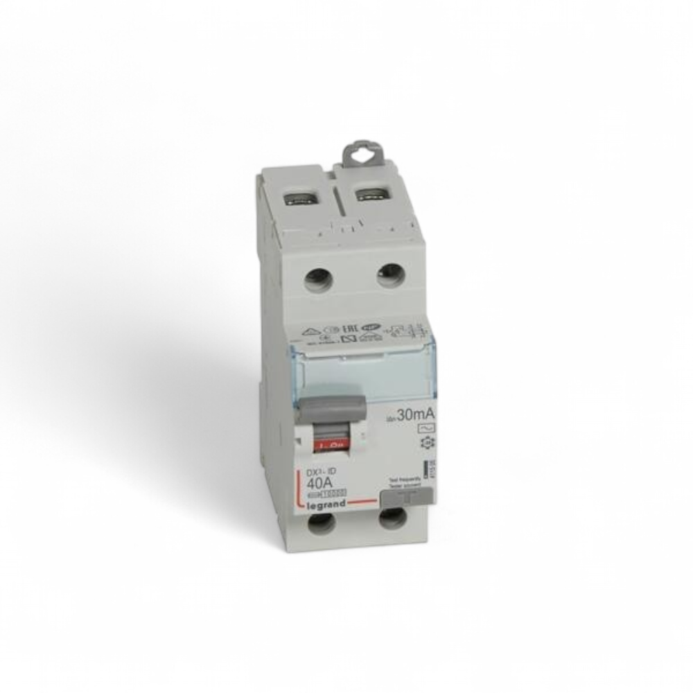 legrand-interrupteur-differentiel-dx3-id-arrivee-haute-et-depart-bas-a-vis-2p-230v-40a-typeac-30ma-2-modules-411505