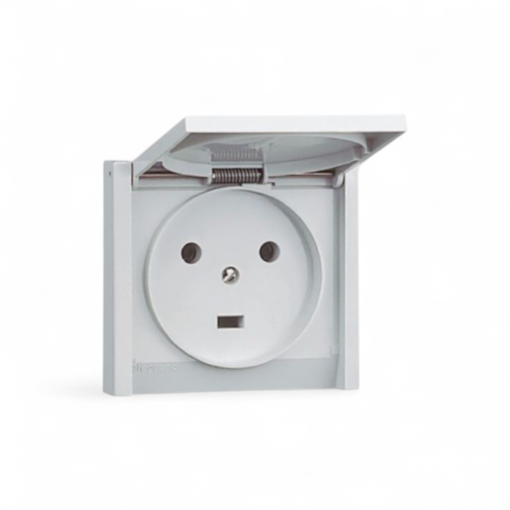 legrand-prise-de-courant-2p-t-20a-a-fixer-sur-boite-o67mm-ou-cadre-saillie-plexo-complet-ip44-encastre-gris-ref-055703