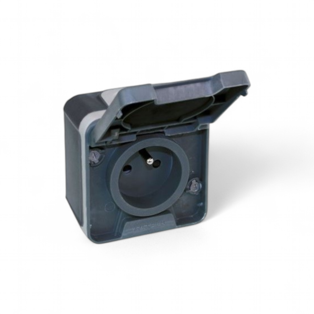 eur-ohm-prise-de-courant-2p-t-16a-gamme-oxxo-en-saillie-gris-ip55-ref-60840