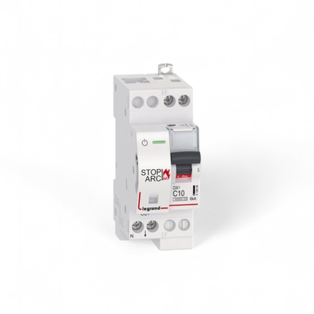 legrand-disjoncteur-dx3-stop-arc-vis-vis-4500-6ka-10a-1p-n-courbe-c-protection-des-departs-ref-415906