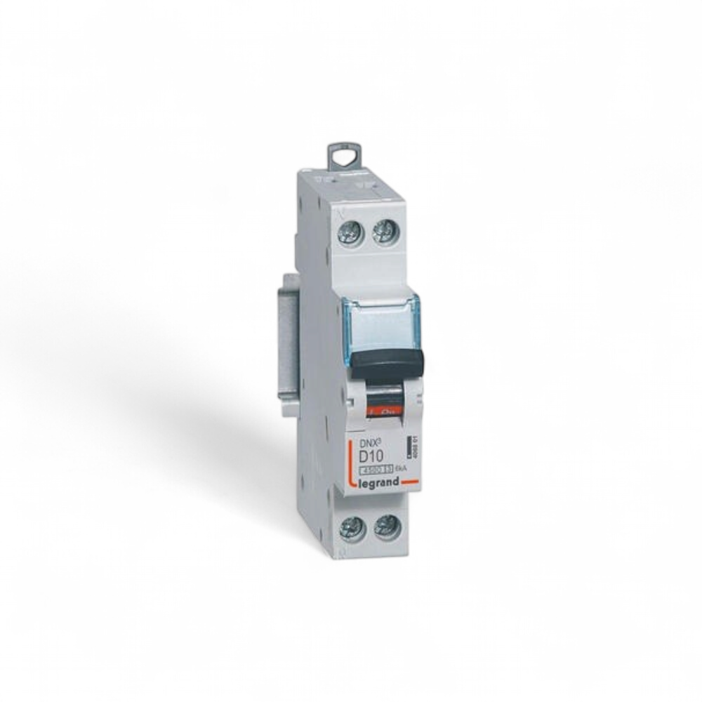 legrand-disjoncteur-borne-a-vis-10-a-courbe-d-1-module-406801