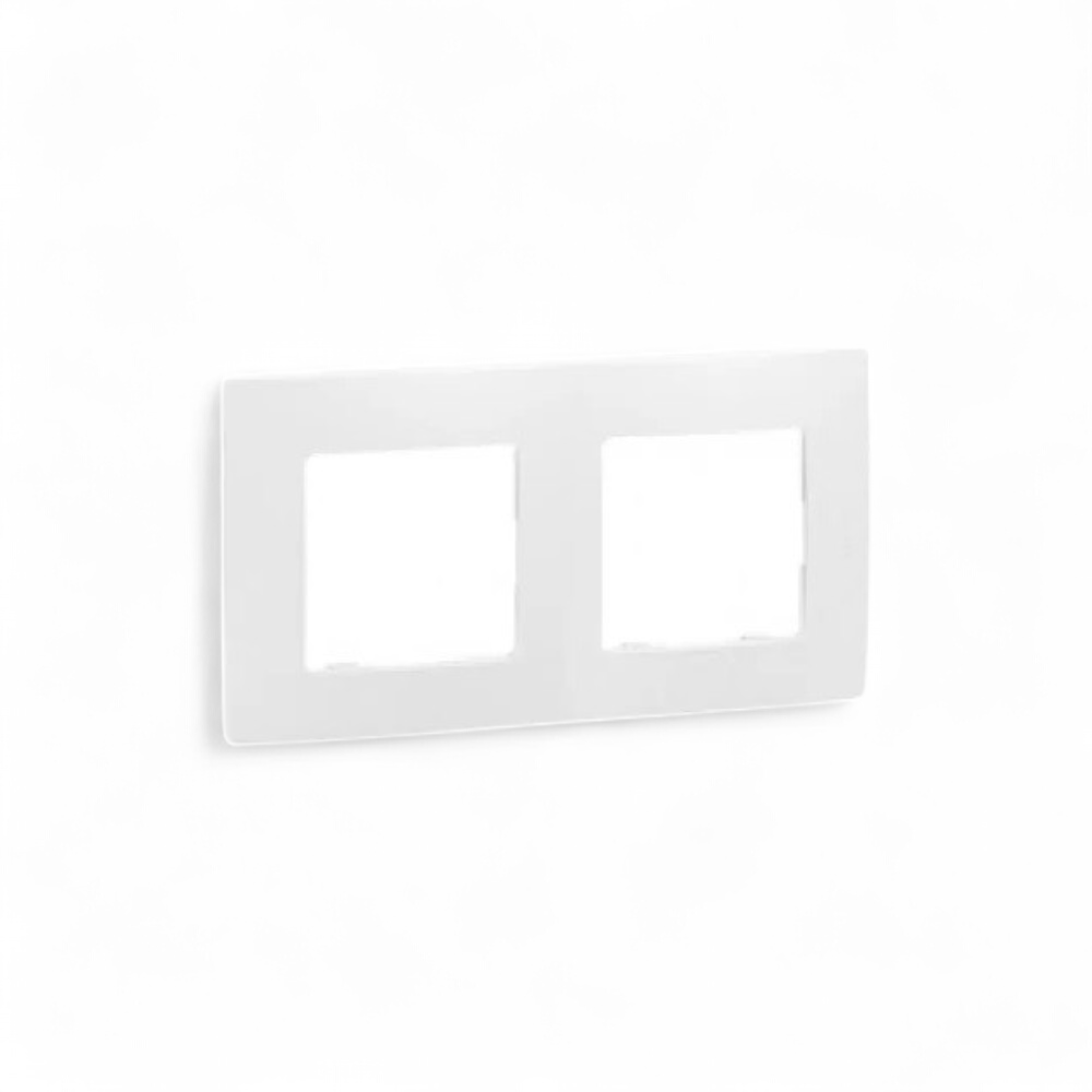 legrand-niloe-plaque-double-blanc-665002