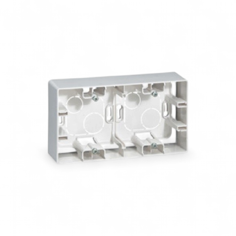 legrand-niloe-cadre-saillie-double-blanc-664799