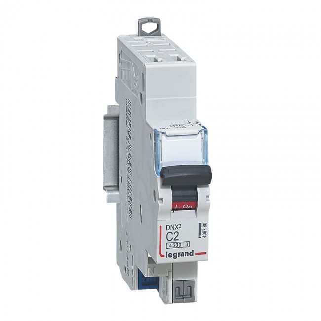 Disjoncteur Phase Neutre 16A courbe C 1 module Legrand – Réf 406774