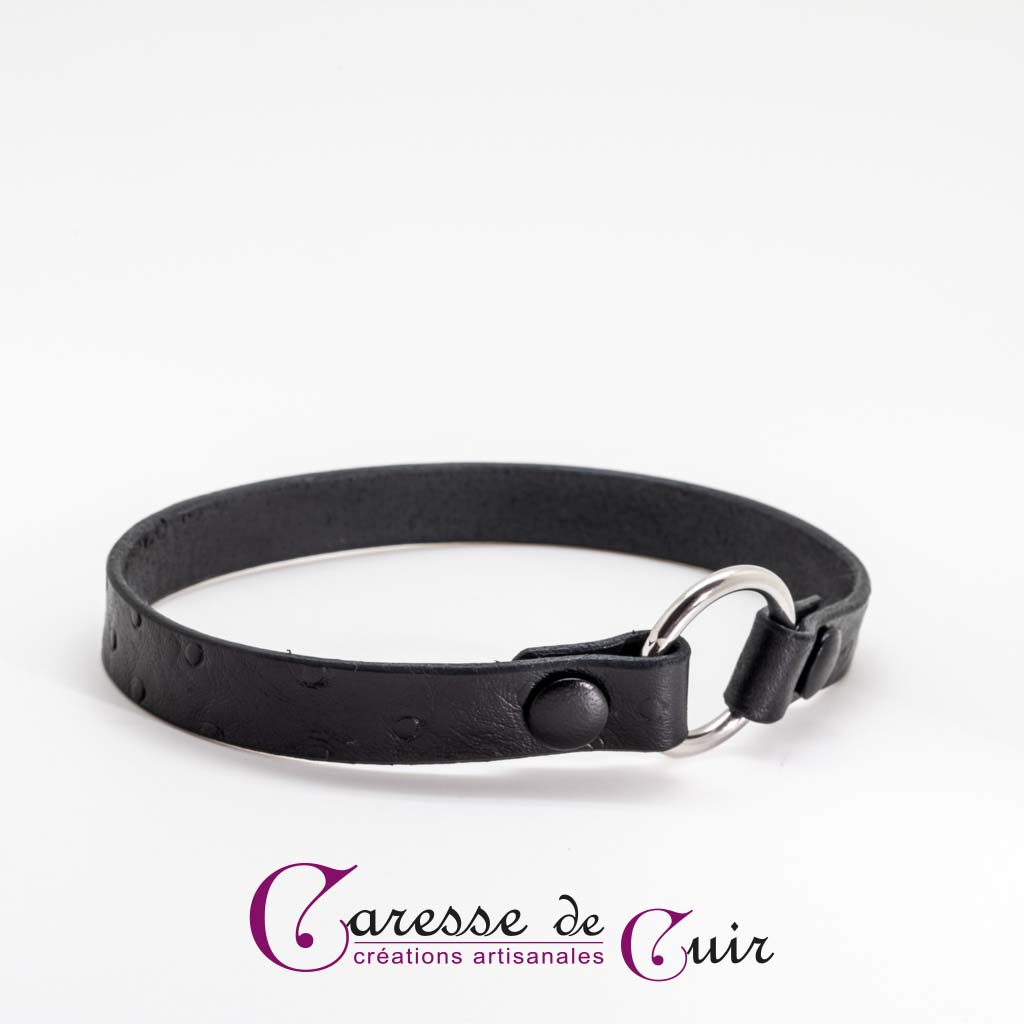 Collier-ville-noir-autruche-3