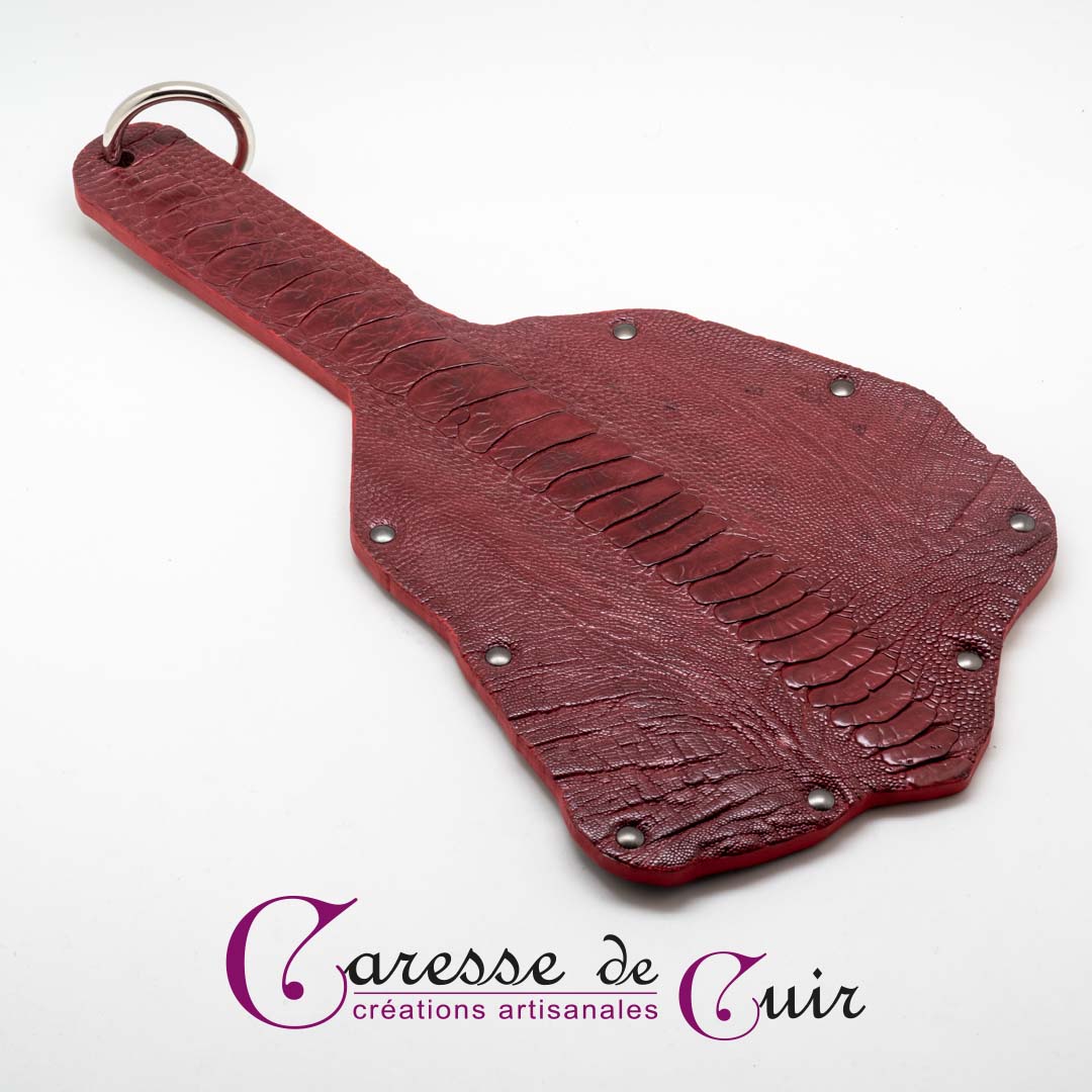 paddle-patte-autruche-rouge-caresse-de-cuir-1