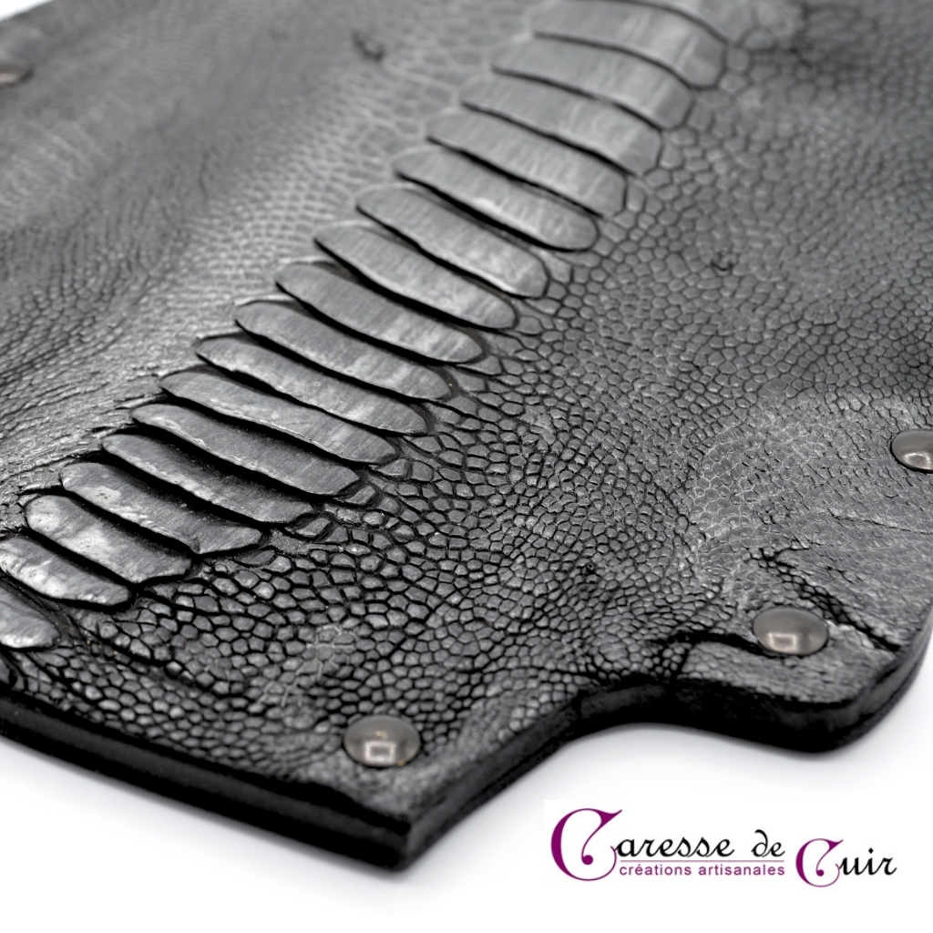 paddle-autruche-gris-caresse-de-cuir