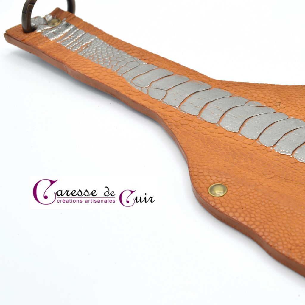 paddle-autruche-ta-argenté-caresse-de-cuir