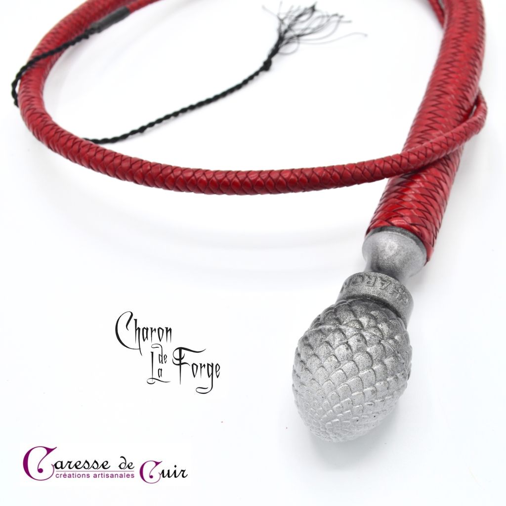 Fouet-Charon-rouge-2