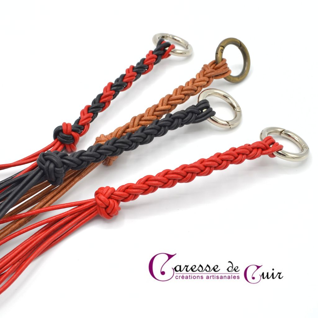 Martinet-tout-cuir-manche-tresse-caresse-de-cuir-2