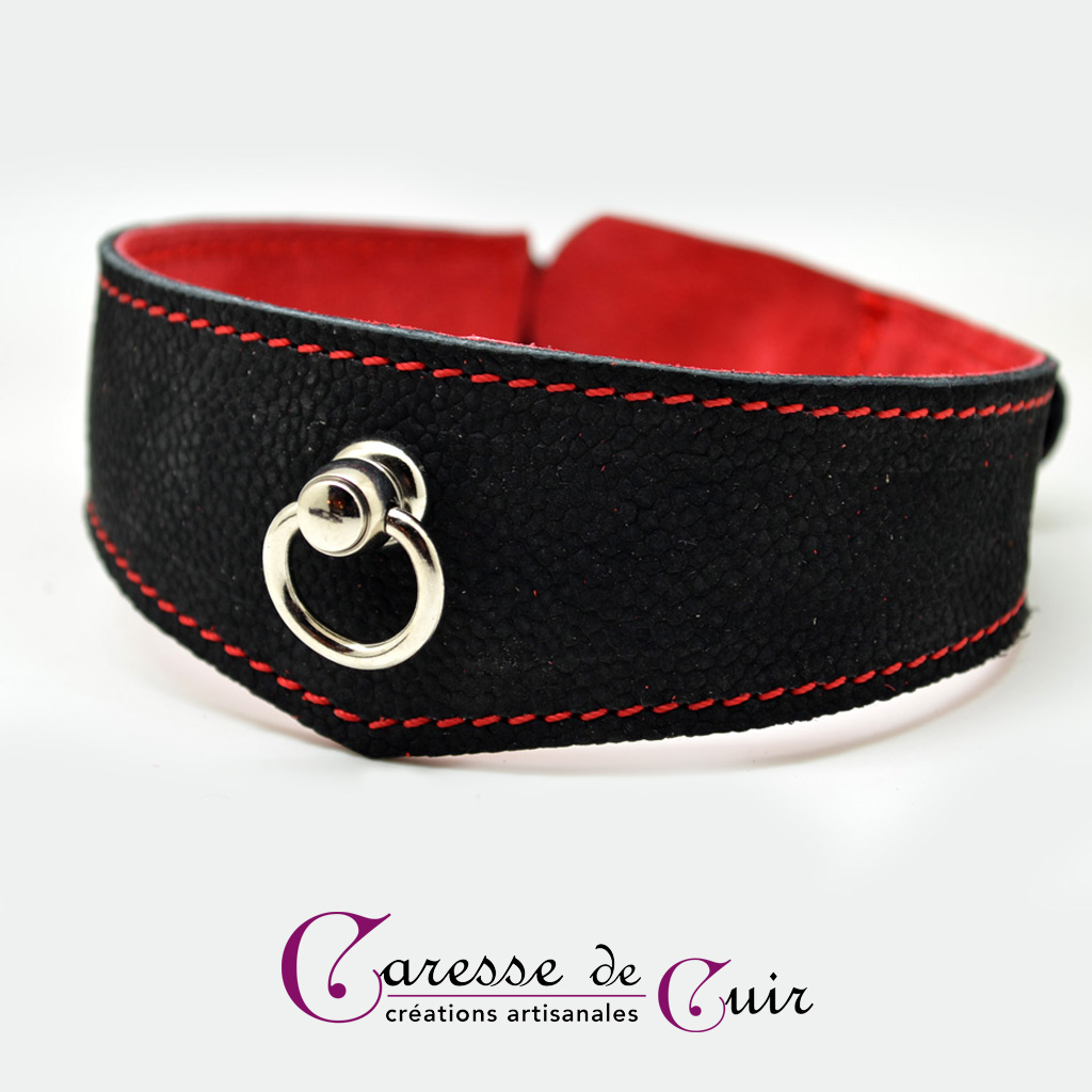 ensemble-collier-sm-cuir-laisse-noir-rouge-caressedecuir-3