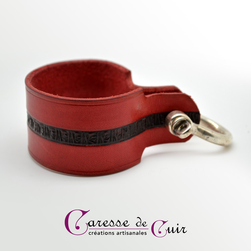 Bracelet SM en cuir martelé avec fermoir manille argenté