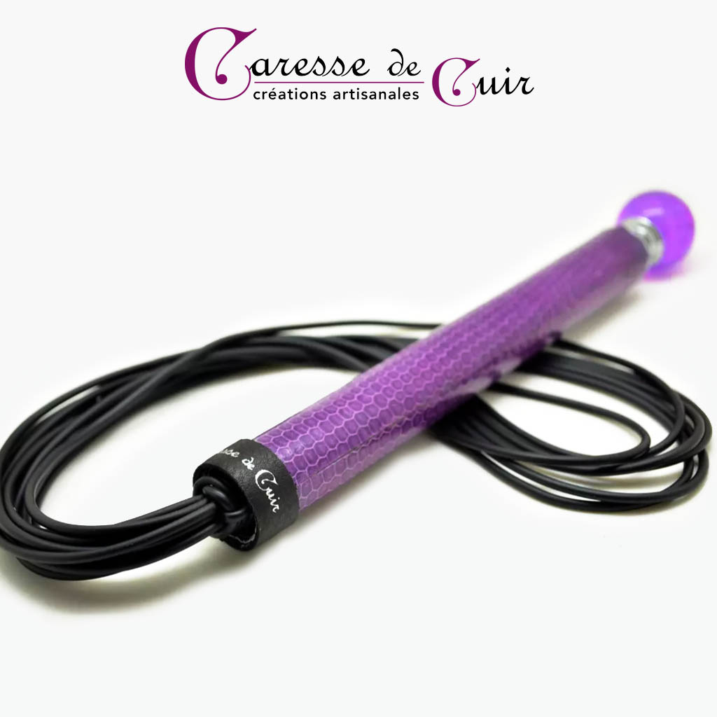 Martinet-latex-rond-peau-serpent-violet-1