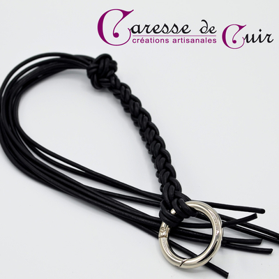 Martinet-tout-cuir-noir-caresse-de-cuir-3