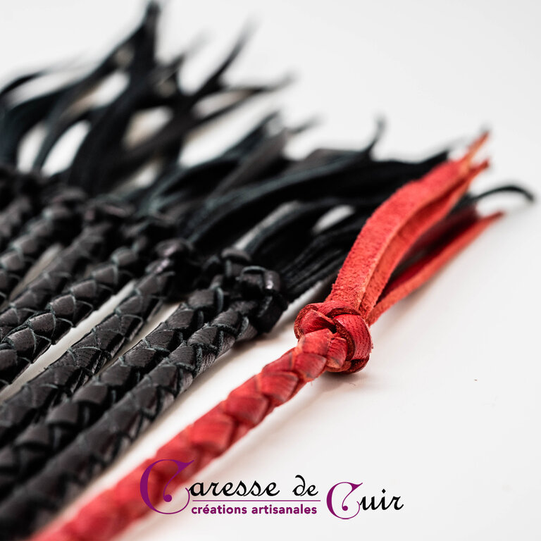 Fouet équestre Artisanal 9 Queues 36 Brins – Cuir Véritable Noir Et Orange, Pointes Feuille De Saule, Pour Dressage Et Travail De Fond