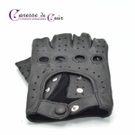 Gants-clous-noir-caresse-de-cuir-2