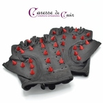 Gants-clous-noir-caresse-de-cuir-1