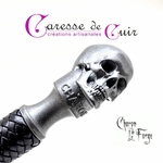 Mini-fouet-charon-noir-argent-caressedecuir-3