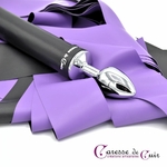 Grand-martinet-latex-bicolore-violet-pommeau-plug-caresse-de-cuir-3