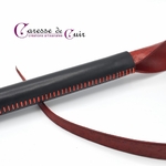 Langue-de-dragon-cuir-noir-rouge-autruche-caresse-de-cuir-4