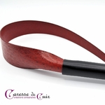 Langue-de-dragon-cuir-noir-rouge-autruche-caresse-de-cuir-3