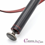 Langue-de-dragon-cuir-noir-rouge-autruche-caresse-de-cuir-1
