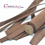 Martinet-cuir-marron-couture-pommeau-marron-caresse-de-cuir-2