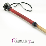 cravache-artisanale-bambou-rouge-cuir-3