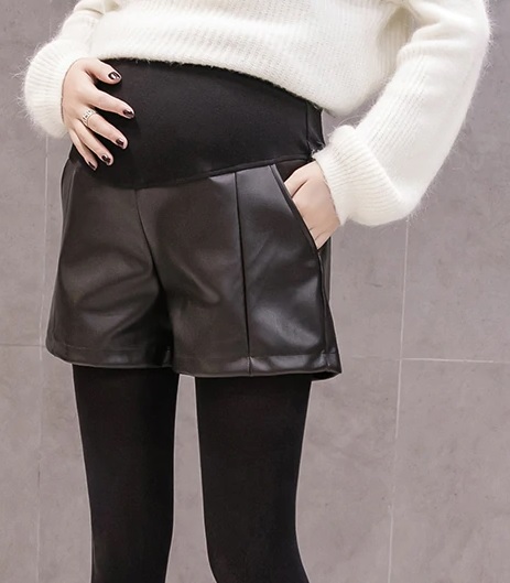 short grossesse simili cuir 3