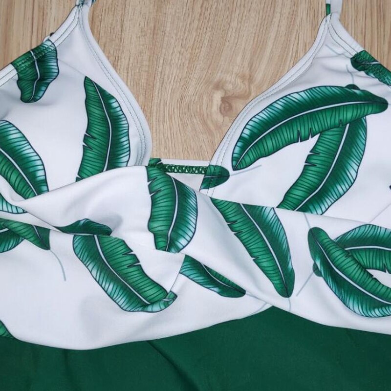 Maillot de discount bain feuille verte