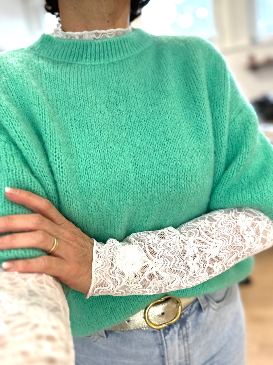 PULL MOHAIR MANCHES COURTES