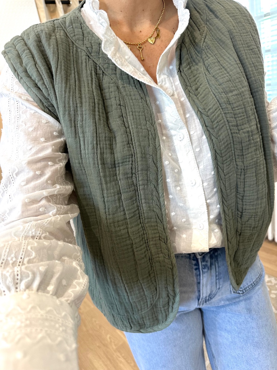 gilet sans manche kaki