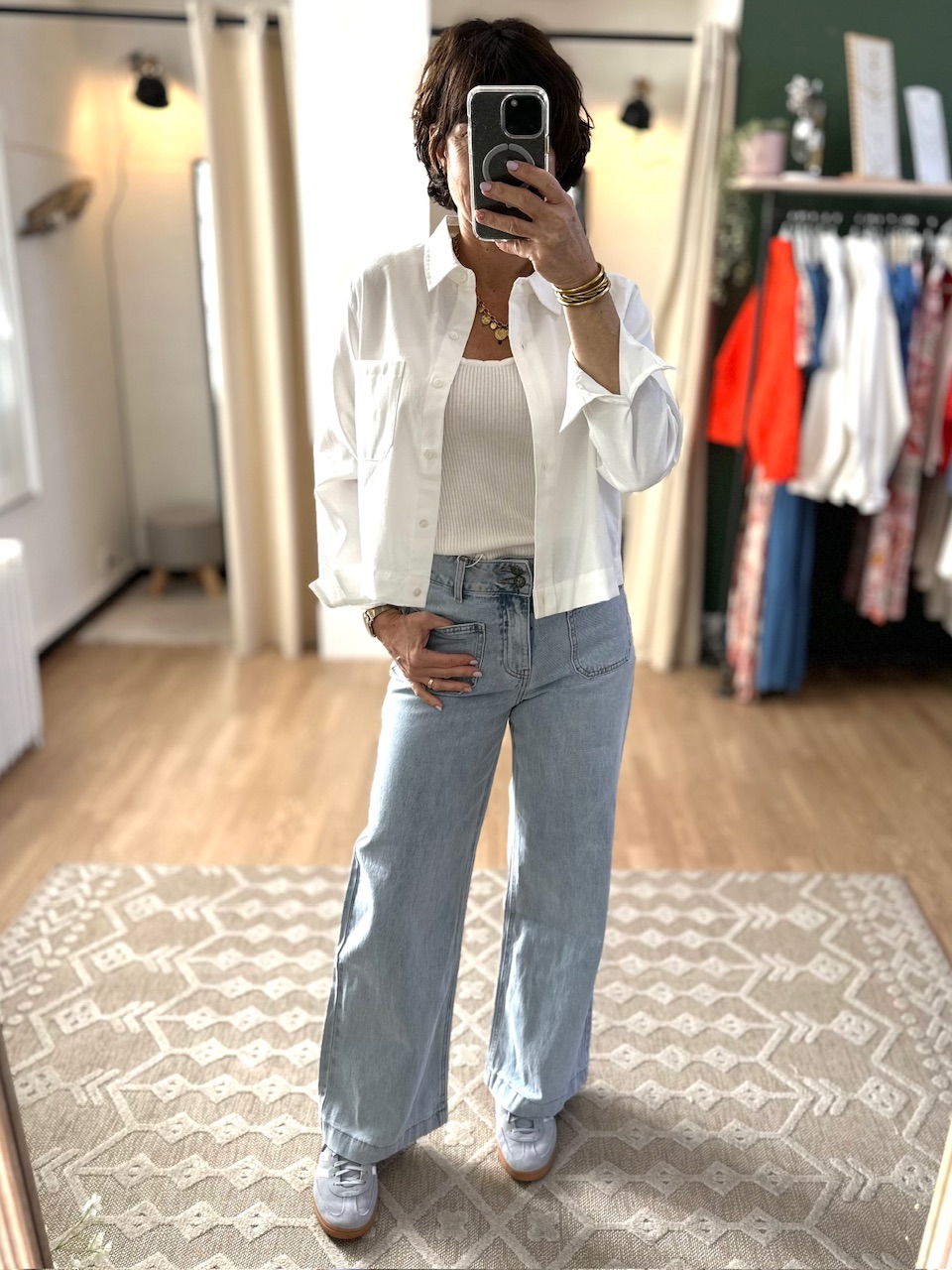 chemise blanche courte