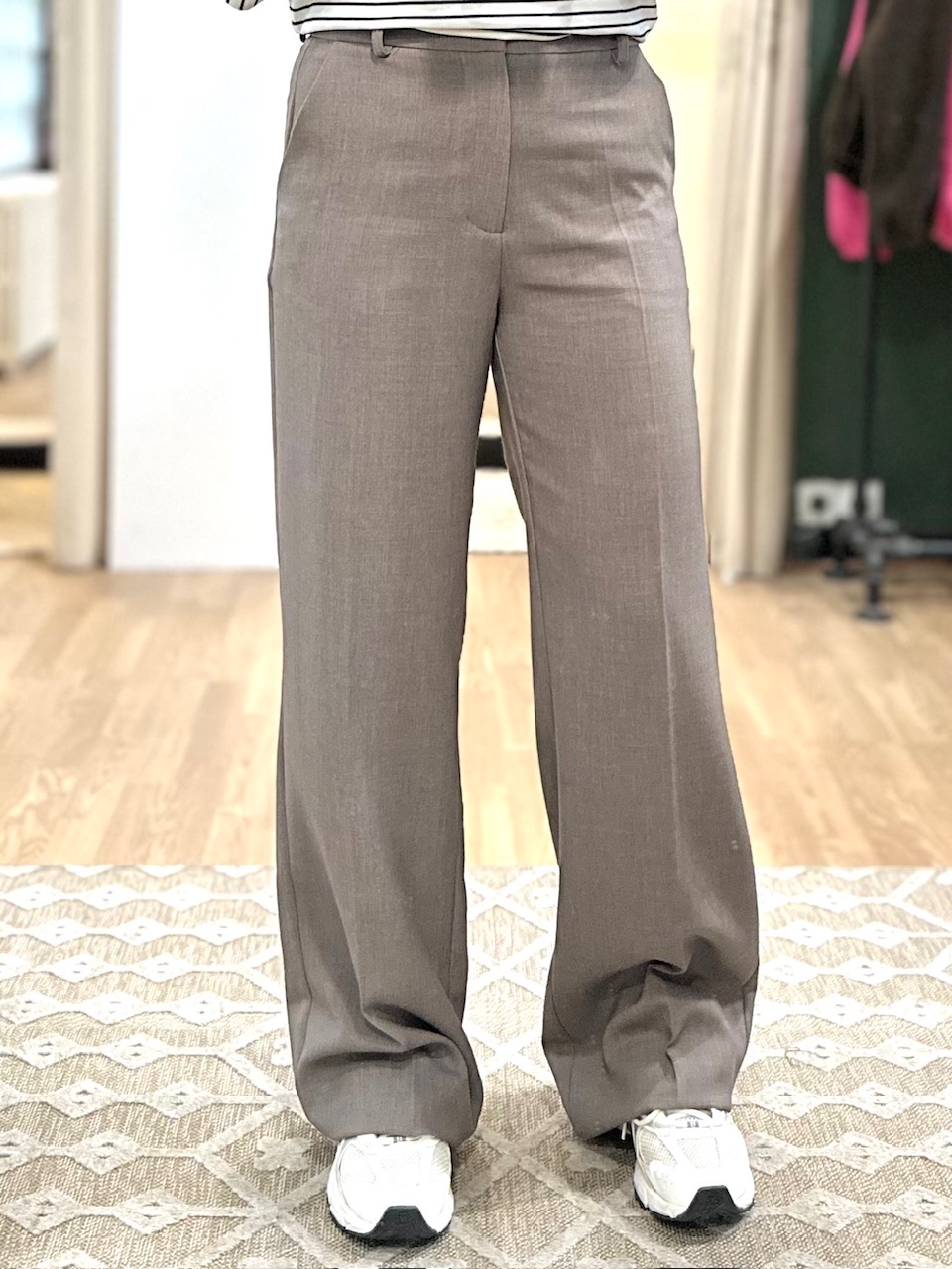 pantalon fluide taupe pour femme
