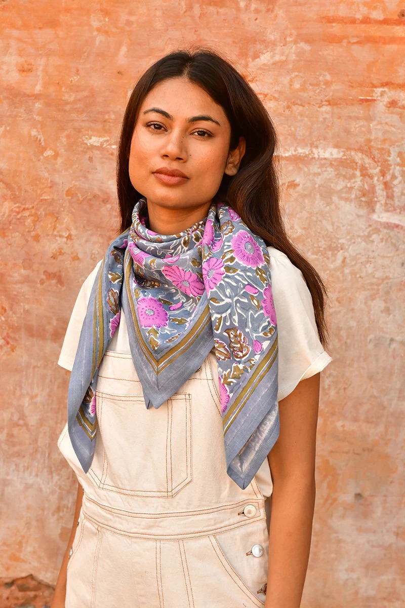 byzantine-blockprint-grand-foulard-ani-bleu-8