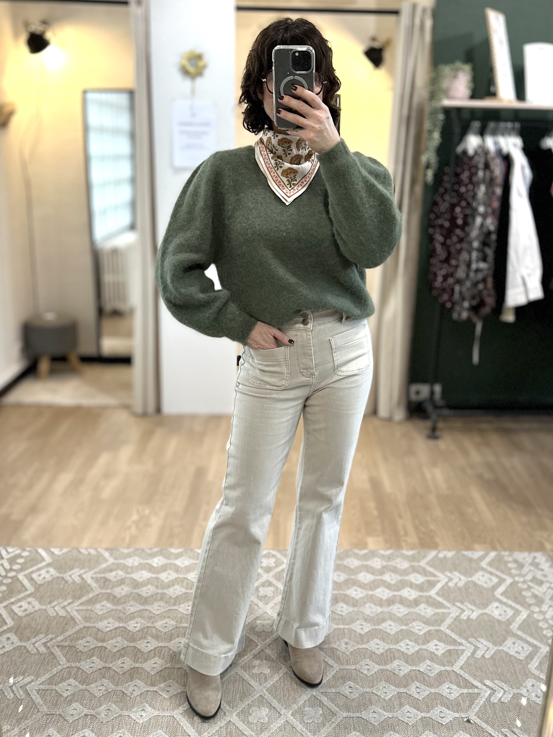 JEAN ELENETTE BEIGE