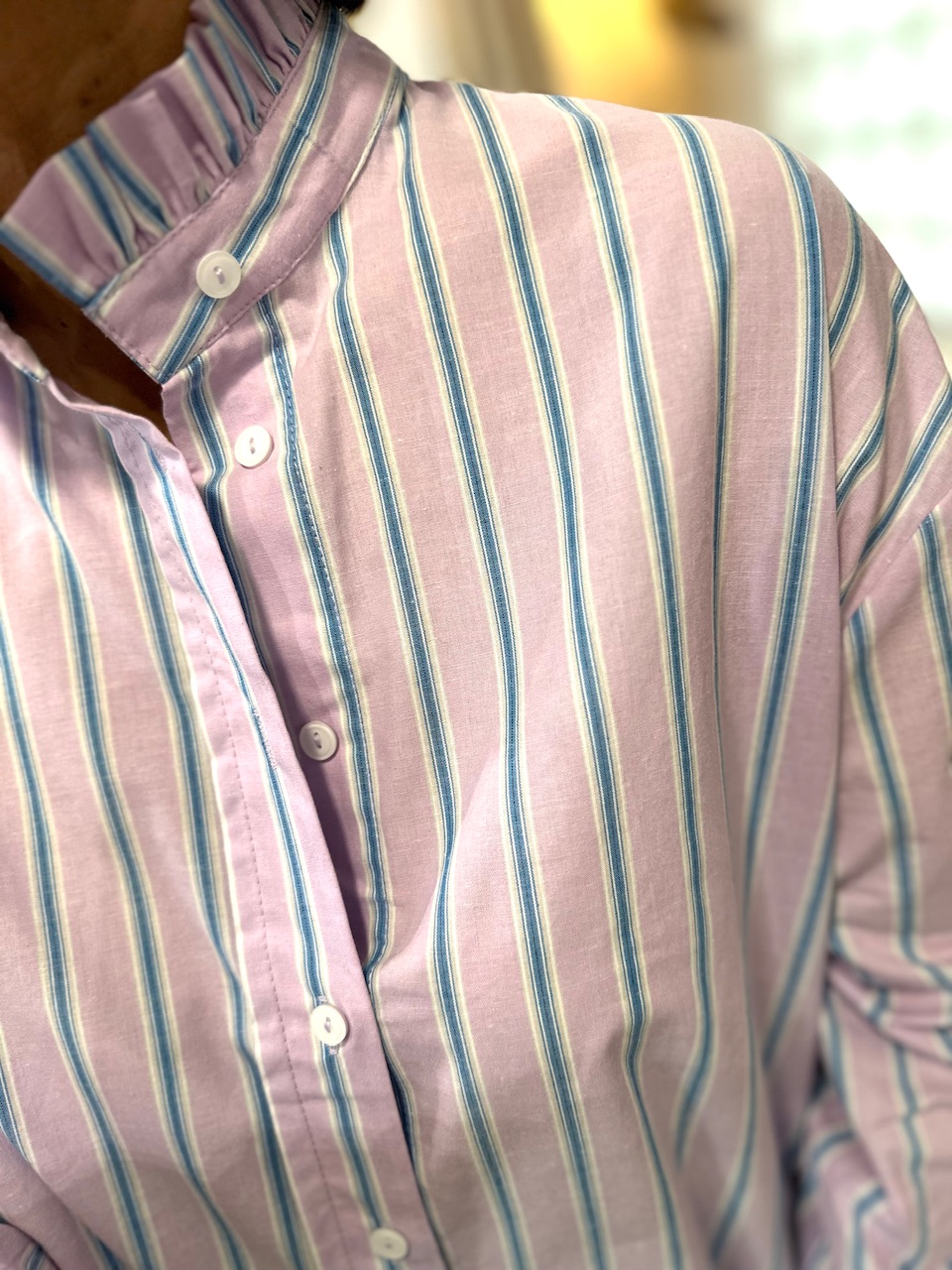 chemise lilas rayee
