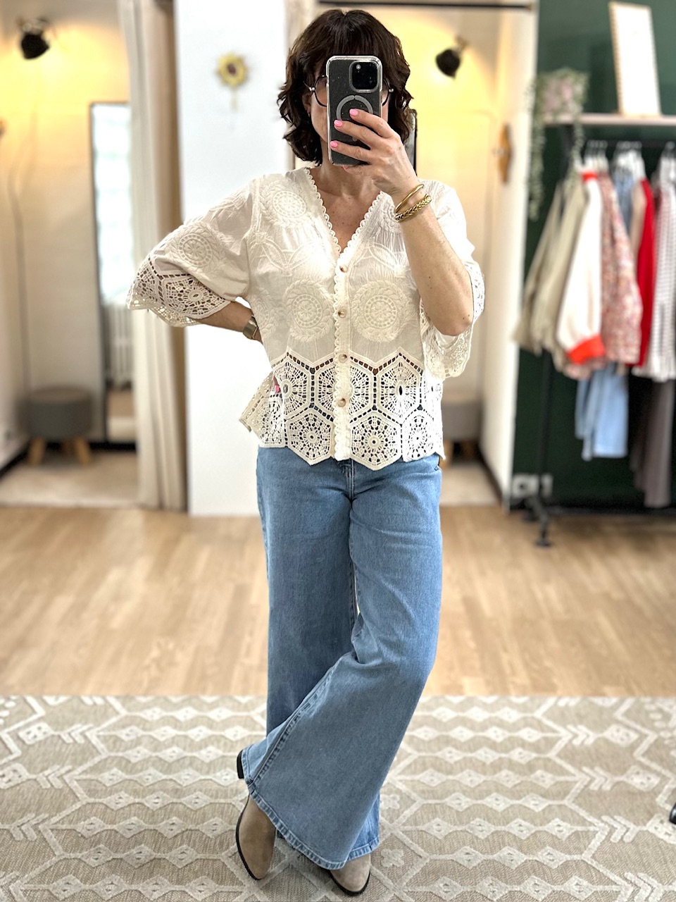 BLOUSE BEIGE EN CROCHET
