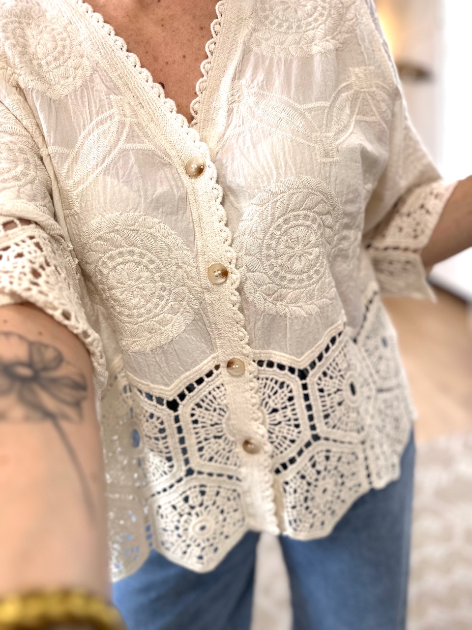 BLOUSE BEIGE BRODEE