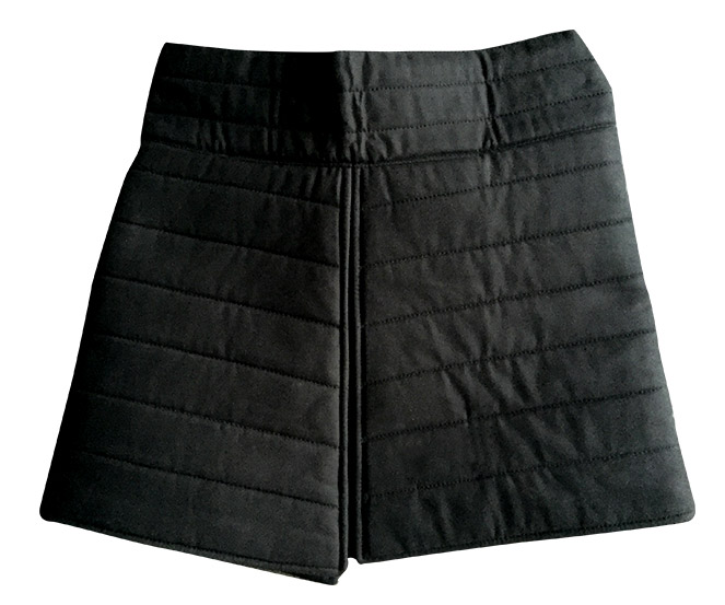 PROTECTIVE SKIRT FOR THIGHS AND HIPS HEMA