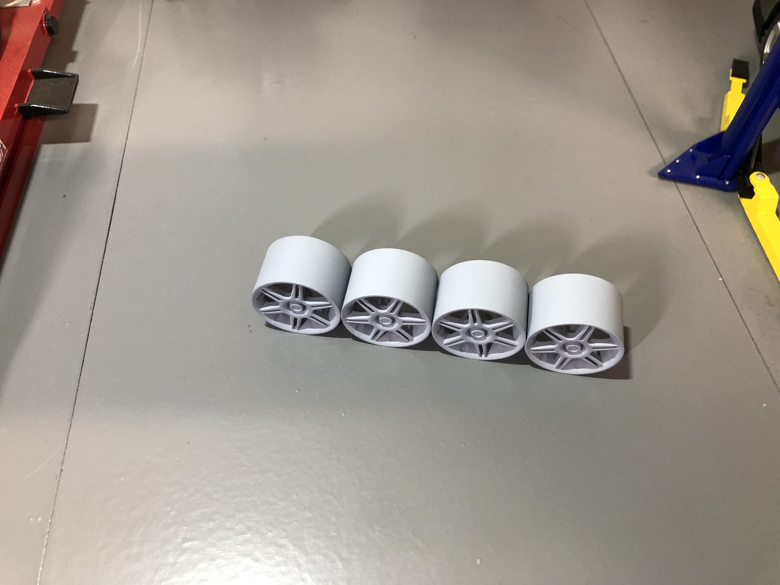 1/18 TSW (Mercedes Taxi 1 film) Spare Parts/Wheels stephreplicarsen