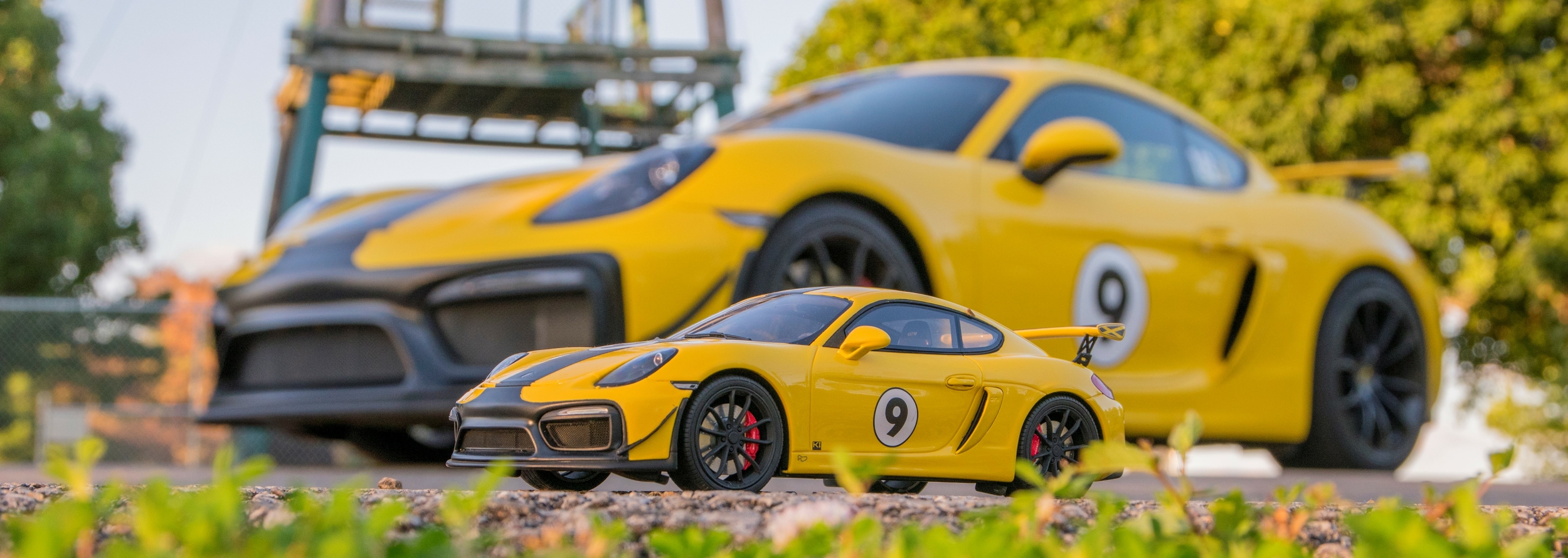 Porsche Cayman GT4